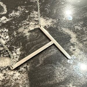 Oversized T silver necklace